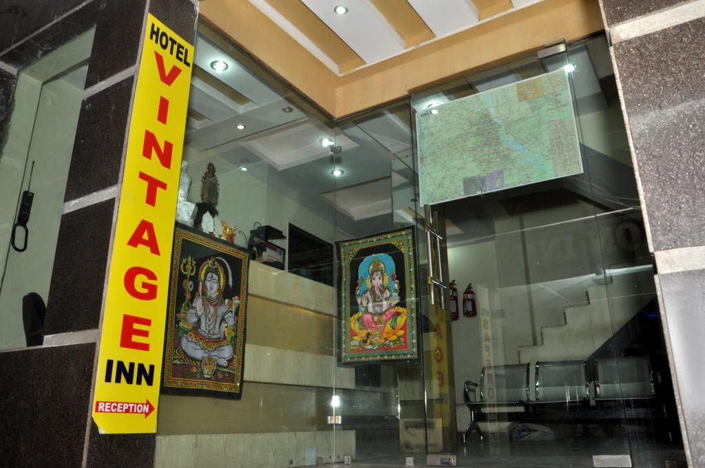 Hotel Vintage Inn New Delhi Room photo